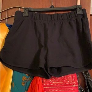 Black target sleep shorts